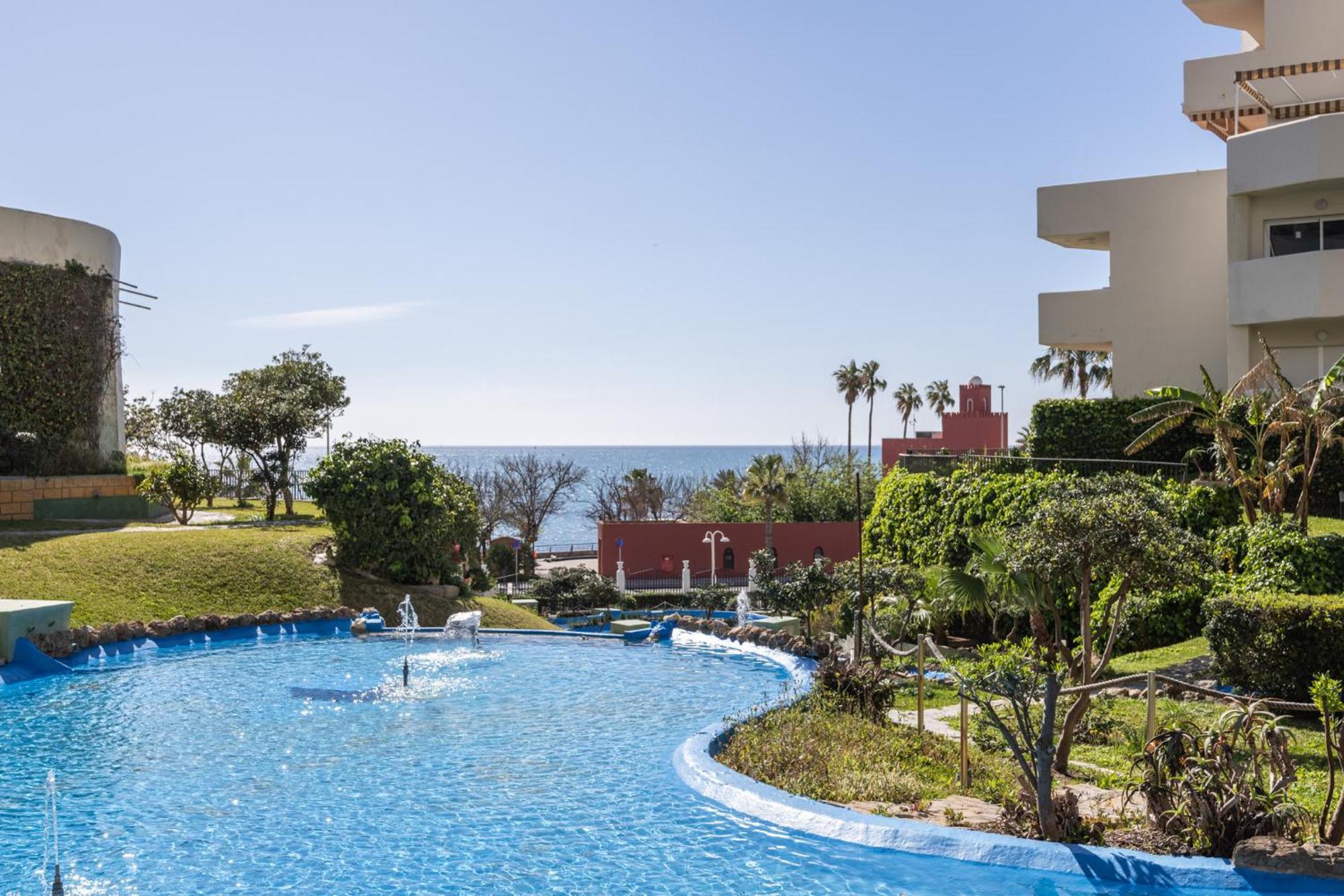 Benalbeach Premium Apartments By Alfresco Stays Бенальмадена Екстер'єр фото