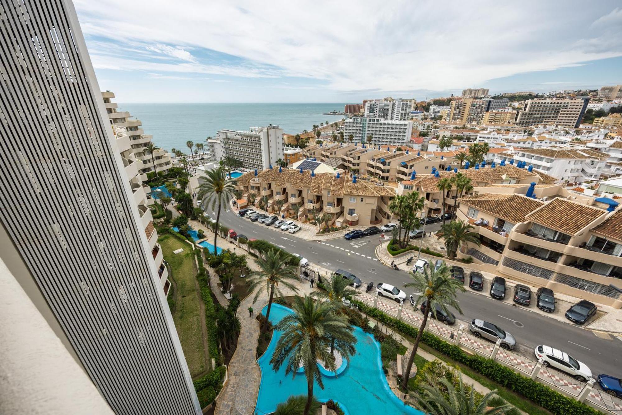 Benalbeach Premium Apartments By Alfresco Stays Бенальмадена Екстер'єр фото